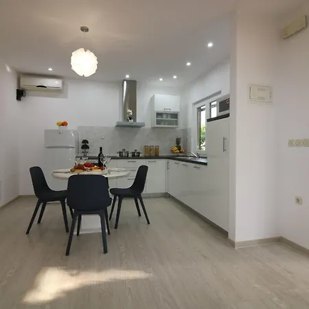 Holiday home Melisa 8